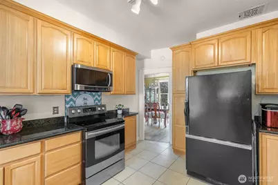 3836 Letitia Avenue S, Seattle, WA 98118 - Photo 15