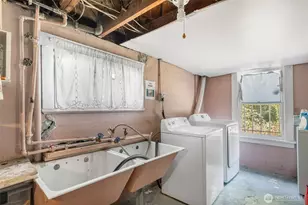 3836 Letitia Ave S, Seattle, WA 98118 - Photo 25