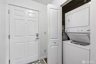 300 High School Rd NE, Bainbridge Island, WA 98110 - Photo 21