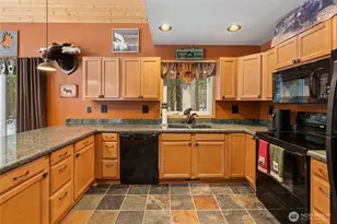 350 Redwood Ln, Ronald, WA 98940 - Photo 11