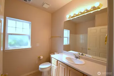 22562 SE 45th Street, Issaquah, WA 98029 - Photo 19