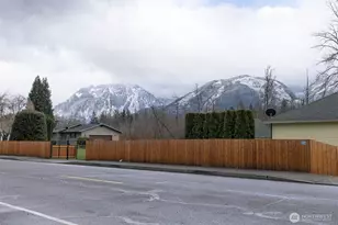 105 May Creek Rd, Gold Bar, WA 98251 - Photo 37