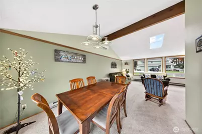 1981 NE 11th Ave, Oak Harbor, WA 98277 - Photo 9