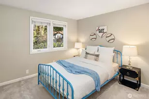 13265 SE 55th Pl, Bellevue, WA 98006 - Photo 17