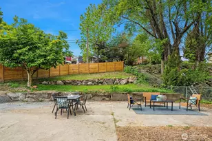 9275 Renton Ave S, Seattle, WA 98118 - Photo 3