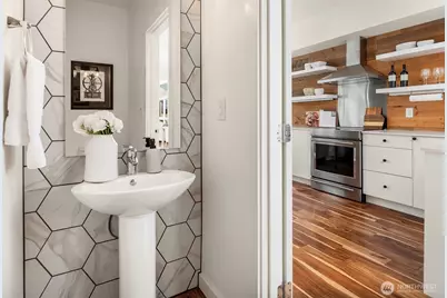 1312 Yakima Avenue S, Seattle, WA 98144 - Photo 17