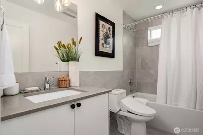 1312 Yakima Avenue S, Seattle, WA 98144 - Photo 27