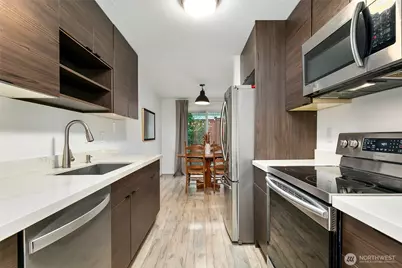 15929 3rd Place SW #D, Burien, WA 98166 - Photo 7