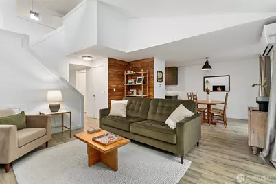 15929 3rd Place SW #D, Burien, WA 98166 - Photo 5