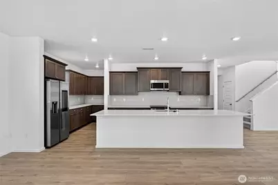 20480 Echo Lane E, Bonney Lake, WA 98391 - Photo 3