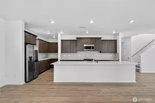20480 Echo Ln E, Bonney Lake, WA 98391 - Photo 3