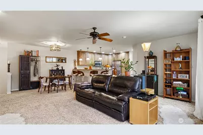 21900 SE 242nd Street #B1, Maple Valley, WA 98038 - Photo 9