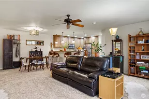 21900 SE 242nd St, Maple Valley, WA 98038 - Photo 9