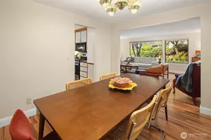 1711 NE 104th St, Seattle, WA 98125 - Photo 7