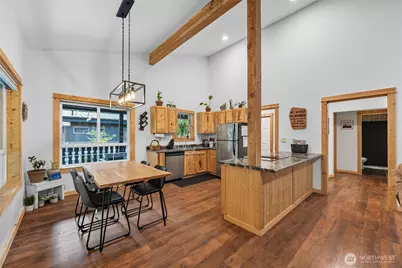 7533 Canyon View Drive, Deming, WA 98244 - Photo 5