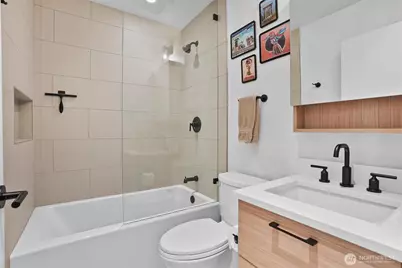 2239 Minor Ave E #C, Seattle, WA 98102 - Photo 23