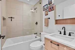 2239 Minor Ave E, Seattle, WA 98102 - Photo 23