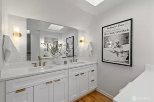 2419 28th Ave W, Seattle, WA 98199 - Photo 27