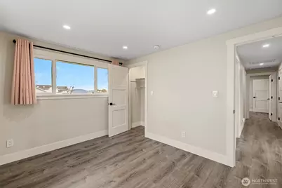 1306 Broadview, Anacortes, WA 98221 - Photo 15