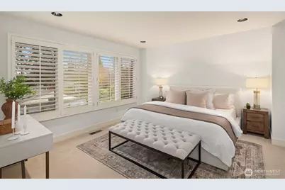 1716 Bellevue Way NE, Bellevue, WA 98004 - Photo 23