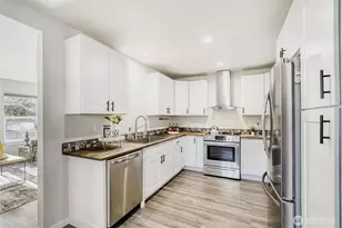 14929 130th Ave SE, Renton, WA 98058 - Photo 9