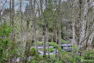 20324 Bothell-Everett Highway SE #F204, Bothell, WA 98012 - Photo 17