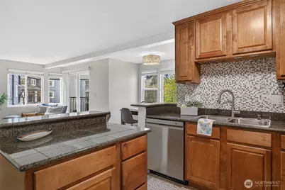 20324 Bothell-Everett Highway SE #F204, Bothell, WA 98012 - Photo 5