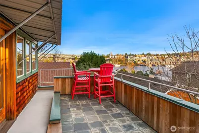 2117 N 36th Street, Seattle, WA 98103 - Photo 21