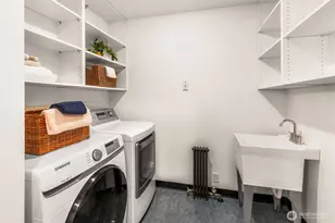 2117 N 36th St, Seattle, WA 98103 - Photo 31