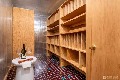 2117 N 36th Street, Seattle, WA 98103 - Photo 31