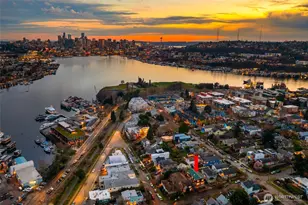 2117 N 36th St, Seattle, WA 98103 - Photo 39