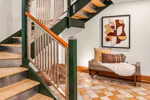 2117 N 36th St, Seattle, WA 98103 - Photo 7