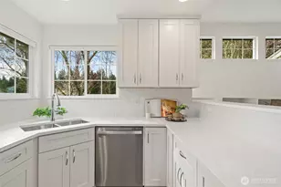 8315 NE 140th St, Kirkland, WA 98034 - Photo 17