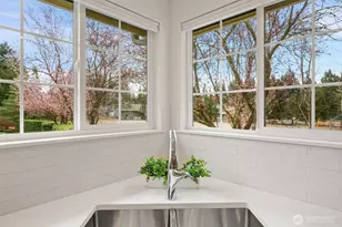 8315 NE 140th St, Kirkland, WA 98034 - Photo 15