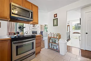 9721 194th St E, Graham, WA 98338 - Photo 13
