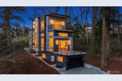 11905 89th Avenue NE, Kirkland, WA 98034 - Photo 1