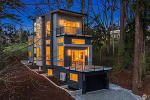 11905 89th Ave NE, Kirkland, WA 98034 - Photo 1