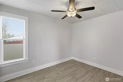 2529 S G Street, Tacoma, WA 98405 - Photo 17