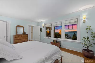 246 Dorffel Drive E, Seattle, WA 98112 - Photo 23