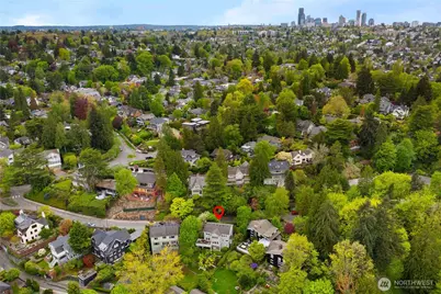 246 Dorffel Drive E, Seattle, WA 98112 - Photo 37