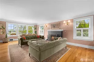 246 Dorffel Dr E, Seattle, WA 98112 - Photo 7