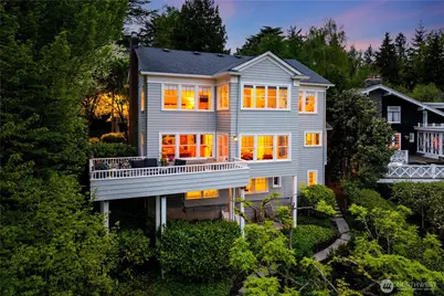246 Dorffel Drive E, Seattle, WA 98112 - Photo 29