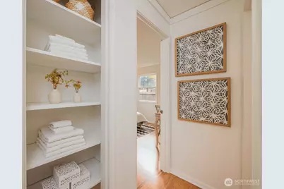 8805 27th Avenue NE, Seattle, WA 98115 - Photo 15