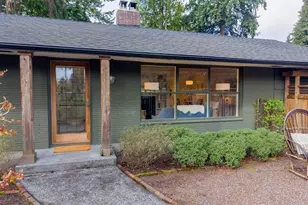 8805 27th Ave NE, Seattle, WA 98115 - Photo 5