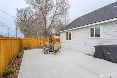 1038 W Lakeside Drive, Moses Lake, WA 98837 - Photo 31
