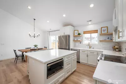 1038 W Lakeside Drive, Moses Lake, WA 98837 - Photo 5