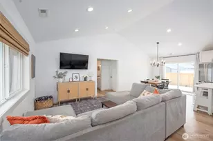 1038 W Lakeside Dr, Moses Lake, WA 98837 - Photo 13