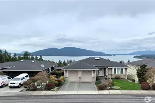 3809 W 12th St, Anacortes, WA 98221 - Photo 1