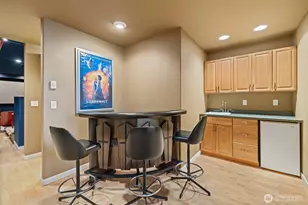 210 E Hawthorne Pl, Port Angeles, WA 98362 - Photo 31