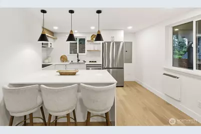 19531 55th Avenue NE, Lake Forest Park, WA 98155 - Photo 11